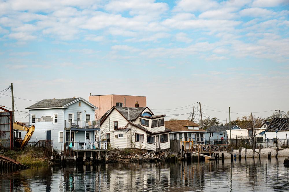 Security Guards in Meadowmere Queens, New York